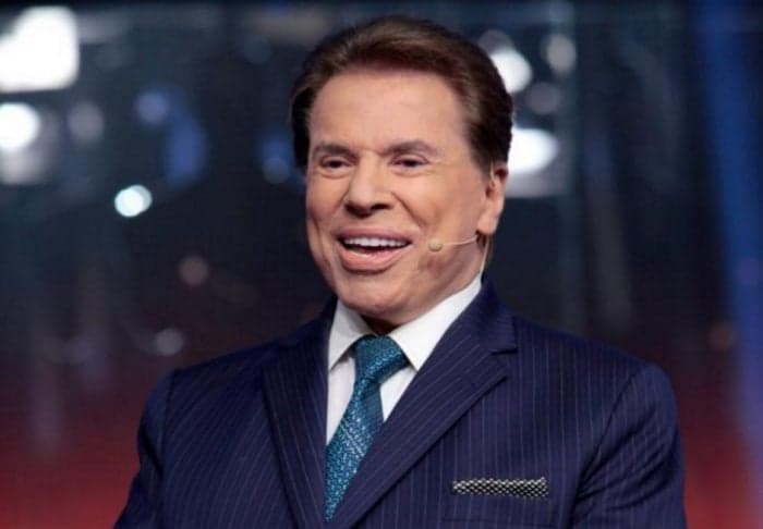 Família mostra fotos de Silvio Santos de pijama em seu aniversário de 87 anos