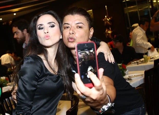 David Brazil "se convida" para festa de aniversário de Tatá: "Nunca te pedi nada"