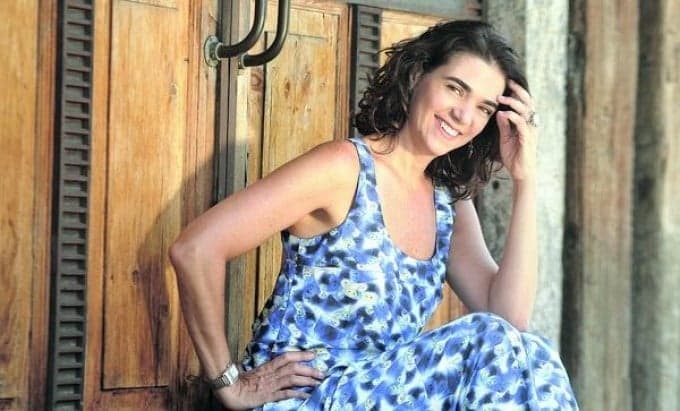 http://tvfoco.uai.com.br/wp-content/uploads/2015/05/Daniela-Mercury.jpg