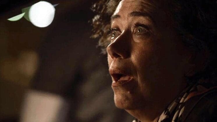 "A Força do Querer": Após chegar ao fundo do poço, Silvana buscará formas inusitadas de pagar suas dívidas