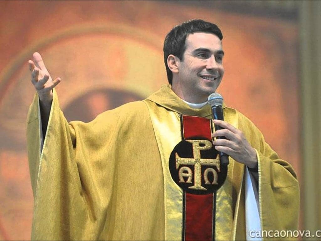 Padre Fábio de Melo deixa o Facebook e surpreende ao revelar o motivo