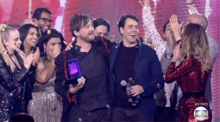 André Frateschi vence a primeira temporada do programa "PopStar"