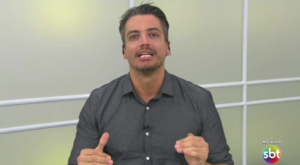 O apresentador Leo Dias, do Fofocalizando (Foto: Reprodução/SBT) O apresentador Leo Dias, do Fofocalizando (Foto: Reprodução/SBT)