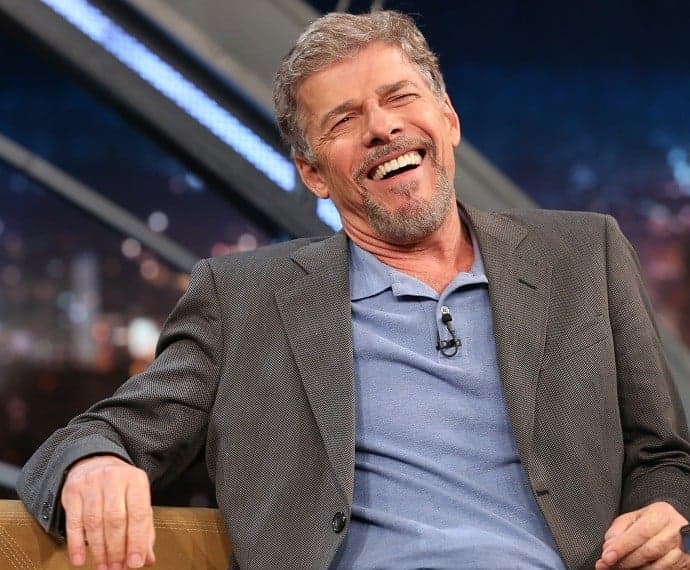 Após meses de afastamento, José Mayer volta a ser lembrado na Globo