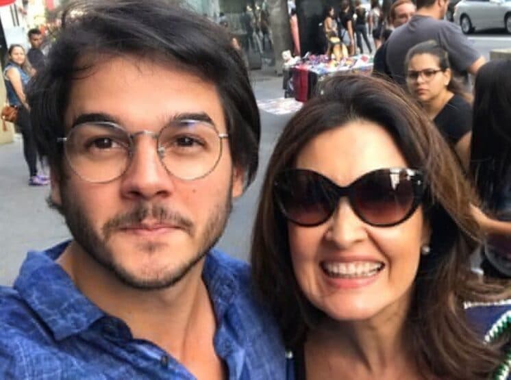 Após assumir namoro com Fátima, público de Túlio Gadêlha explode nas redes sociais