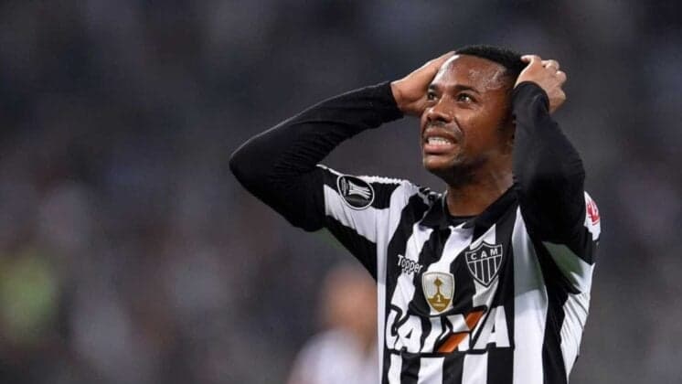 Robinho é condenado a nove anos de prisão por violência sexual em grupo