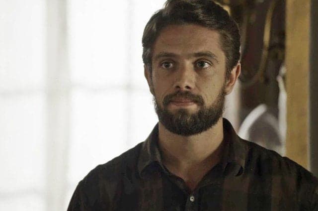 Rafael Cardoso diz que não usa WhatsApp e revela: "Sei bater cimento para fazer laje como ninguém!"