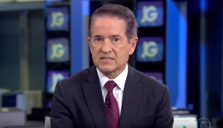 Carlos Tramontina começa a Jornal da Globo anunciando saída de William Waack