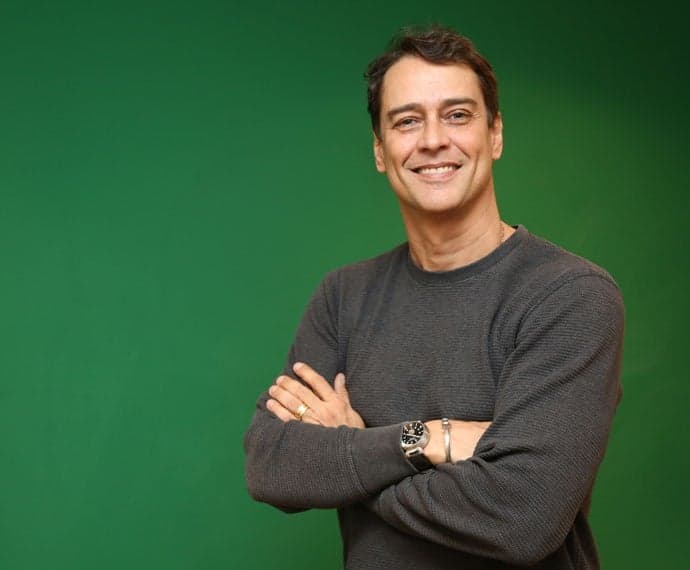 Sem contrato com a Globo, Marcello Antony assina com TV portuguesa