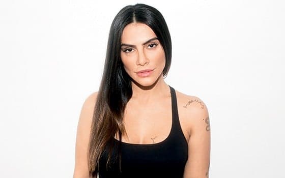 Com novo trabalho, Cleo Pires radicaliza com mudança no visual