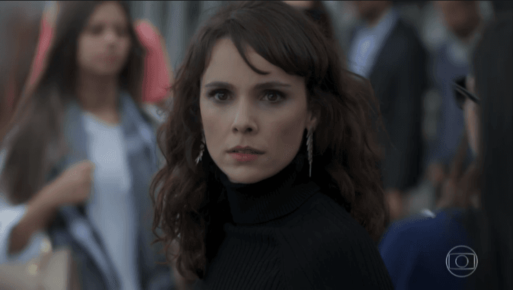 Débora Falabella, separada de Murilo Benício, engata romance com novo ator da Globo