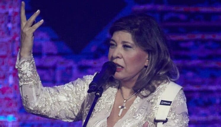Roberta Miranda explica suposto ataque de estrelismo em hotel