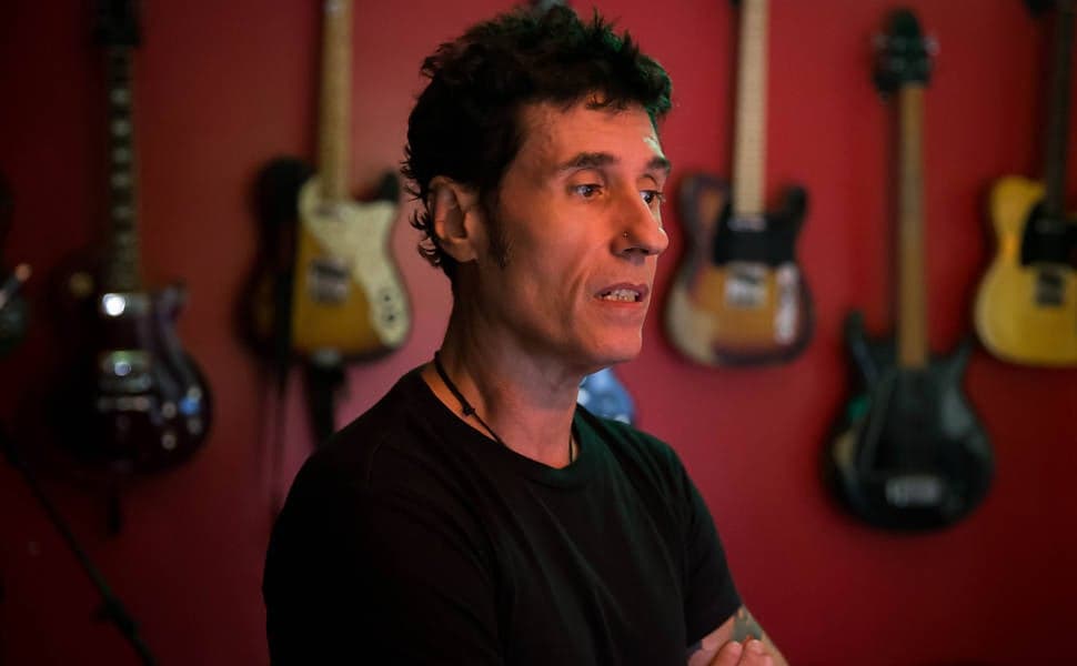O cantor Dinho Ouro Preto (Foto: Divulgação) Coringa