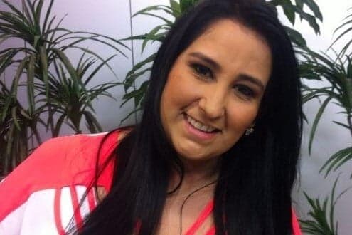 Apaixonada, Fabíola Gadelha aparece se exercitando com o namorado e arranca elogios