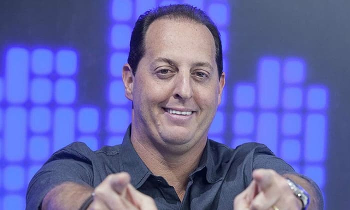 Benjamin Back comandará o Jogo Sagrado, novo programa da Fox. (Foto: Divulgação) Benjamin Back comandará o Jogo Sagrado, novo programa da Fox. (Foto: Divulgação)