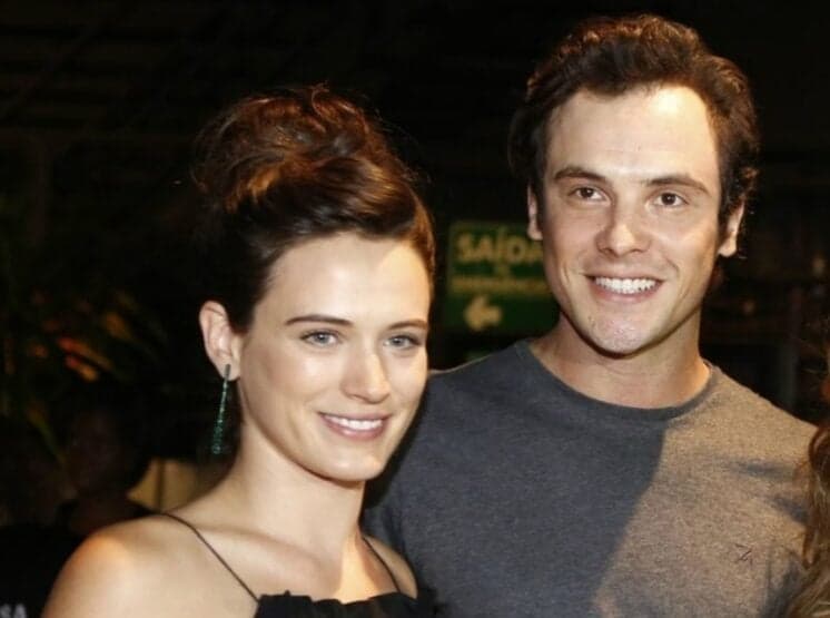 Bianca Bin e Sérgio Guizé passam domingo juntos em clima de romance