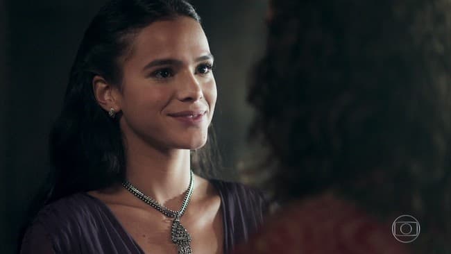 Deus Salve o Rei: vestida de noiva, Catarina seduz o cunhado