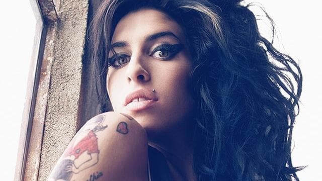 Amy Winehouse (Foto: Reprodução) Amy Winehouse (Foto: Reprodução)