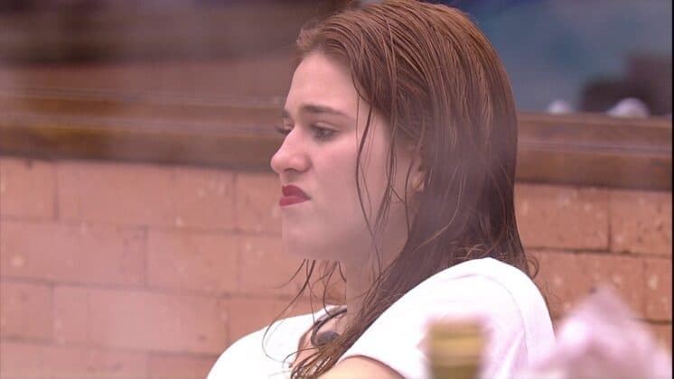 Ana Clara se revolta com comentários de Paula sobre a Família Lima ao vivo no BBB18