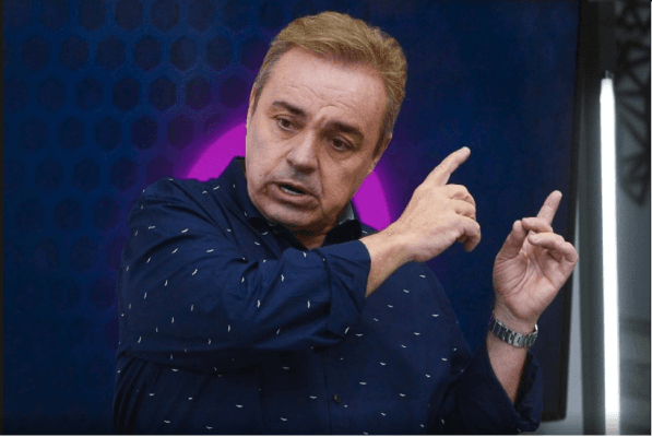 À flor da pele e com medo da eliminação, casal 'quebra o pau' em discussão; assista