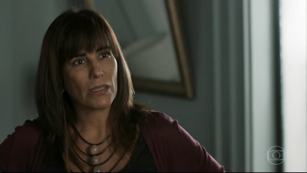 Beth em cena de O Outro Lado do Paraíso (Foto: Reprodução/Globo)
