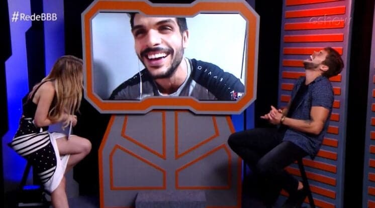 Ex-BBB Breno descobre que Lucas está solteiro, quer pegar geral com o amigo e faz convite inusitado