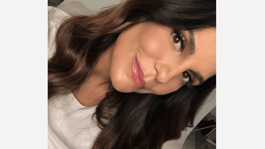 Ivete Sangalo em foto voltando devagar ao trabalho. (Foto: Reprodução/Instagram)