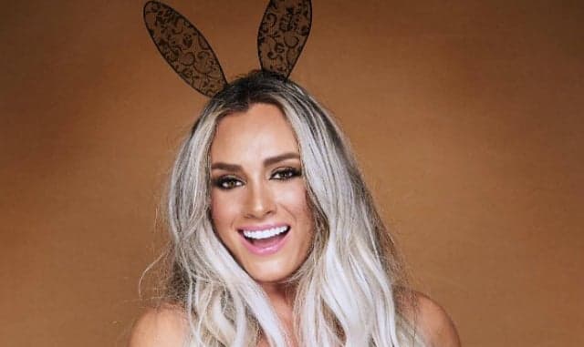 Juju Salimeni, após assumir novo romance, sensualiza com maiô cavadíssimo em foto quente: "Esse ano promete"