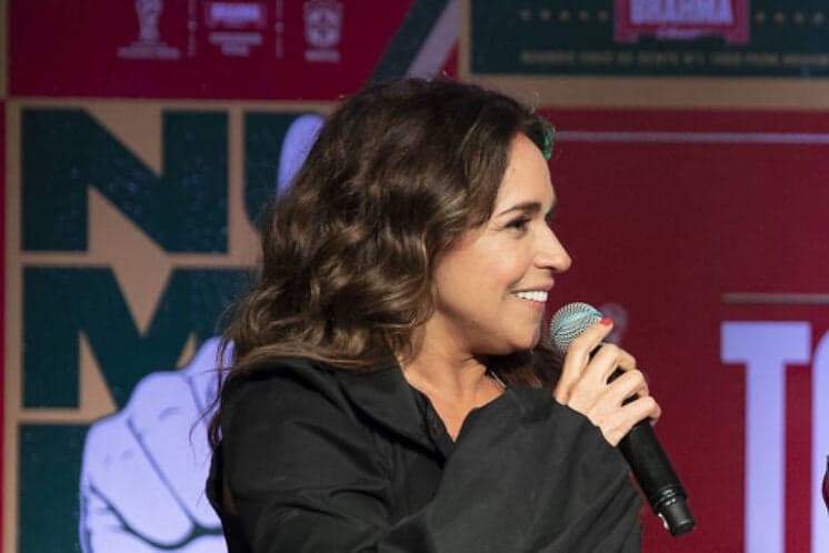 Daniela Mercury defende a Globo sobre polêmica com atores negros: "Policiamento exagerado"