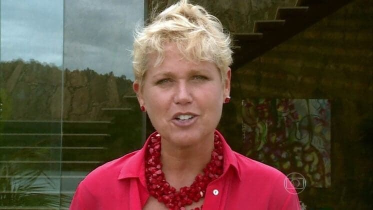 Após morte da mãe, Xuxa toma forte decisão e coloca sua mansão à venda