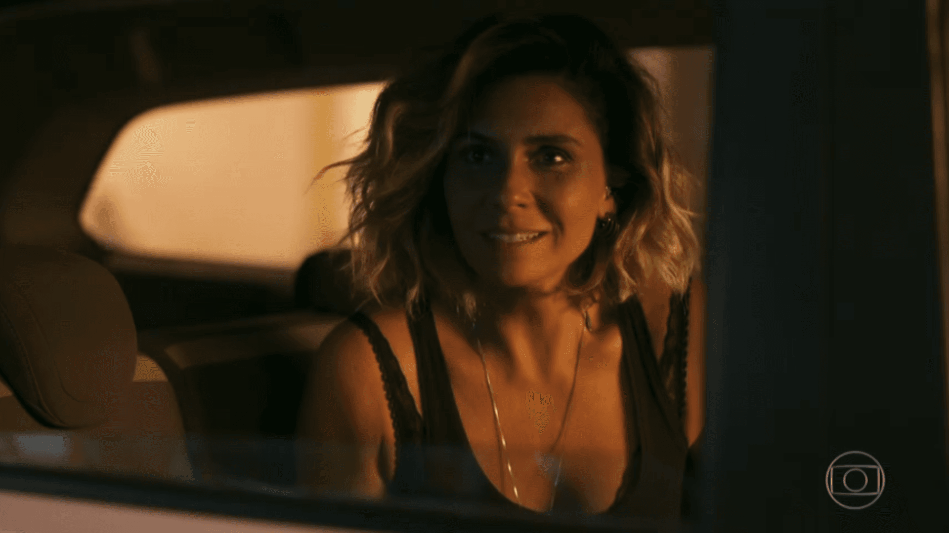 Luzia (Giovanna Antonelli) em cena de Segundo Sol (Foto: Reprodução/Globo) Luzia (Giovanna Antonelli) em cena de Segundo Sol (Foto: Reprodução/Globo)