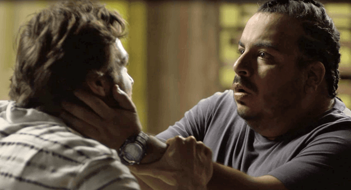 Beto (Emilio Dantas) reencontra Clóvis (Luis Lobianco) (Foto: Divulgação/Globo)