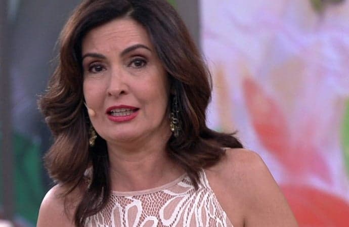 Equipe de Fátima Bernardes estaria pressionada e angustiada com novas ordens na Globo