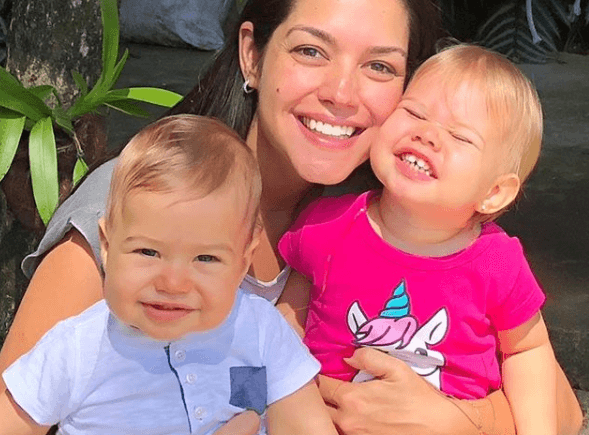 Thais Fersoza com os dois filhos (Foto: Reprodução/Instagram)