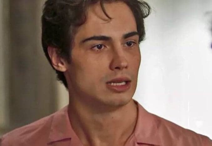 Segundo Sol: Valentim descobre crime de Karola e fica em choque