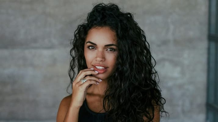 Após O Outro Lado do Paraíso, Giovana Cordeiro integra elenco de Malhação