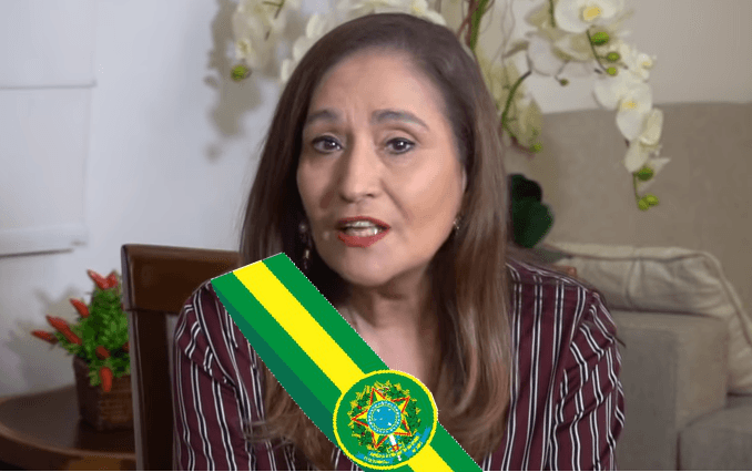 Sonia Abrão com faixa presidencial (Foto: Montagem/ TV Foco) Sonia Abrão com faixa presidencial (Foto: Montagem/ TV Foco)