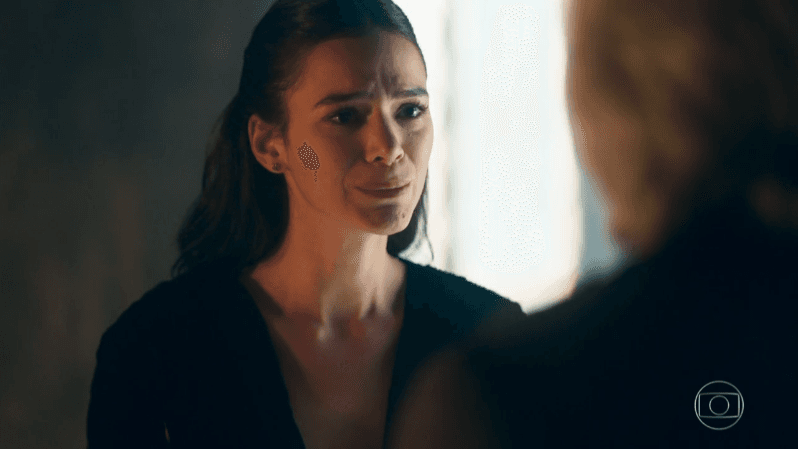 Catarina (Bruna Marquezine) em cena de Deus Salve o Rei (Foto: Reprodução/Globo) Catarina (Bruna Marquezine) em cena de Deus Salve o Rei (Foto: Reprodução/Globo)