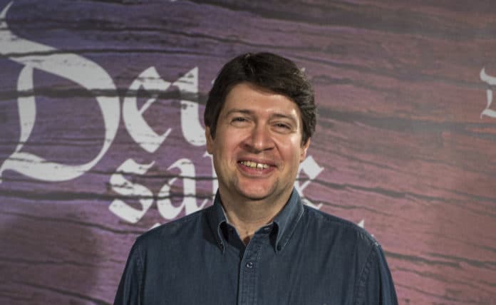 Com Deus Salve o Rei no fim, autor Daniel Adjafre admite: "Sabia que seria difícil"