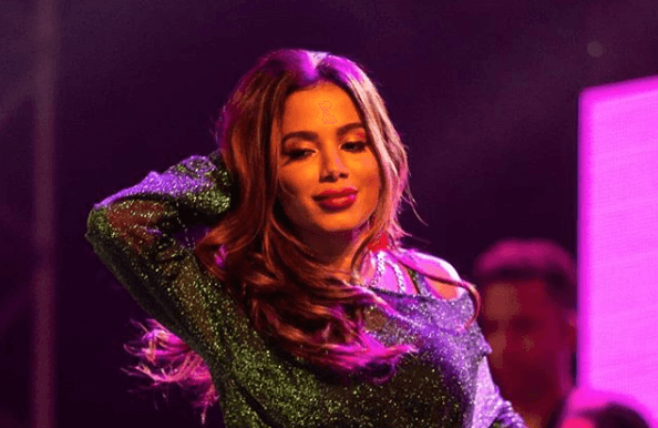 Anitta será "outra pessoa" no The Voice México; entenda