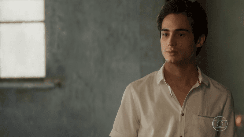 Valentim (Danilo Mesquita) em cena de Segundo Sol (Foto: Reprodução/Globo)