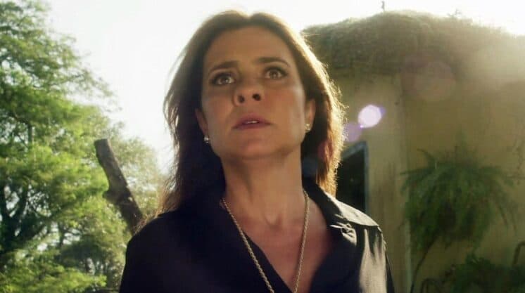 Segundo Sol: Laureta revela segredo da infância que a fez matar Remy, seu irmão