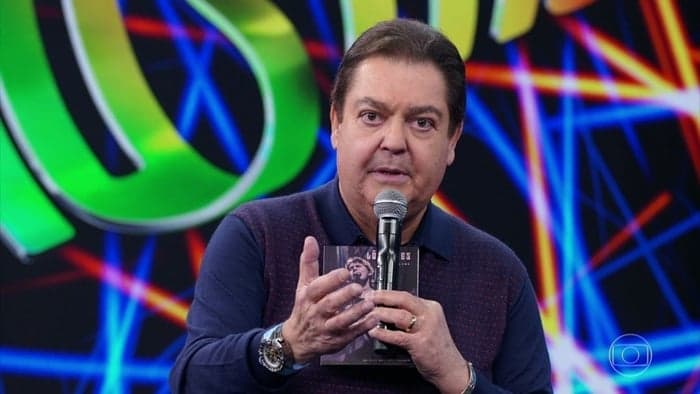 Fausto Silva no comando do Domingão (Foto: Reprodução/Globo) Fausto Silva no comando do Domingão (Foto: Reprodução/Globo)