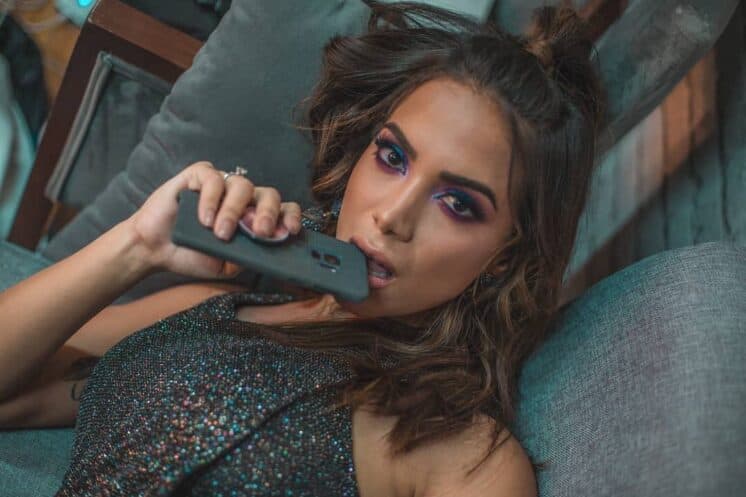 Anitta conta com ajuda de filhos de famosos em novo projeto; entenda