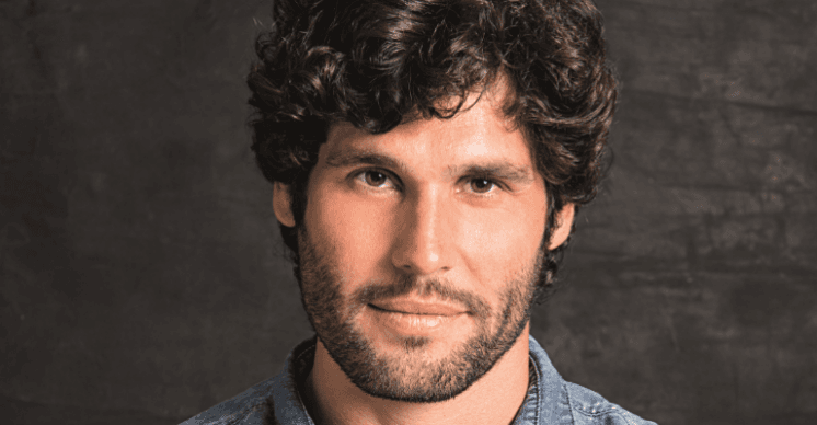 Dudu Azevedo, famoso 'Jesus', fala sobre mudança drástica, expõe verdade sobre casamento e dispara: "Não me reconheço"