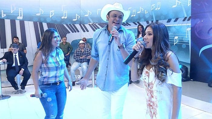 Frank Aguiar abre o jogo, fala sobre Simone e Simaria e revela o motivo de não ter ajudado as cantoras na carreira solo