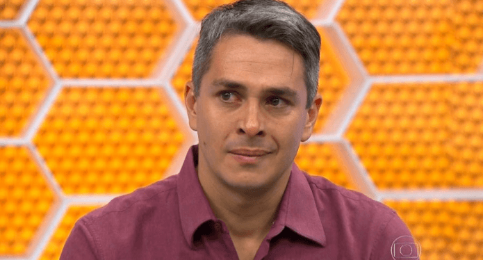 Ivan Moré desabafa sobre perrengue que está vivendo em casa após pedir demissão e mulher se afastar