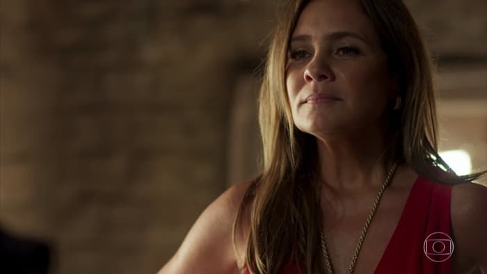 Segundo Sol: Laureta invade casa e toca o terror em Luzia: "demônia maldita"