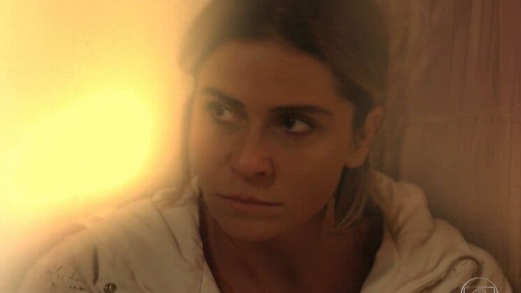 Segundo Sol: Luzia fracassa na vingança e é feita de trouxa por falsa filha: "Tão parecida comigo"