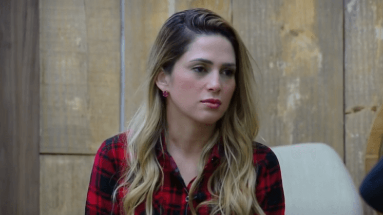 A Fazenda 10: Nadja comemora saída de Ana Paula e revela detalhes da conversa que não foi ao ar